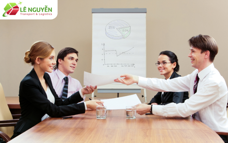 Lựa chọn nhà cung cấp uy tín và thương lượng giá tốt