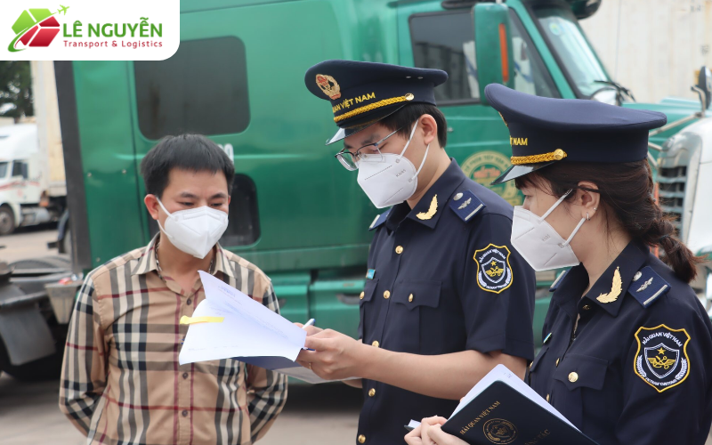 Hồ sơ hải quan nhập khẩu và quy trình thực hiện chi tiết