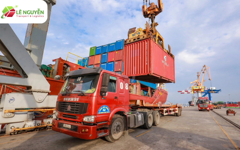 Bản chất cơ chế chia sẻ chi phí vận tải và khung pháp lý liên quan