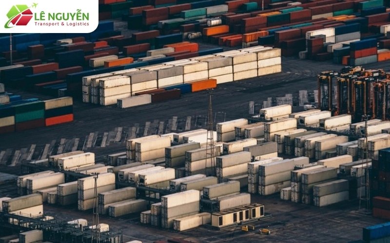 Thông tin cần có trước khi xin giá cước vận chuyển - container xếp tại cảng